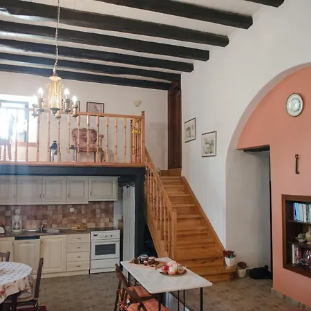 Villa πέτρινο αρχοντικό *