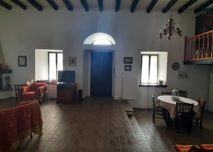 πέτρινο αρχοντικό