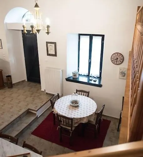 πέτρινο αρχοντικό Portariá